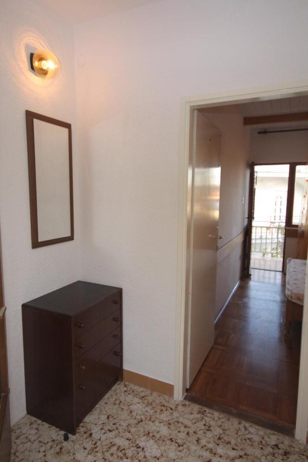 Apartments With A Parking Space Baska Voda, Makarska - 2709 Екстер'єр фото